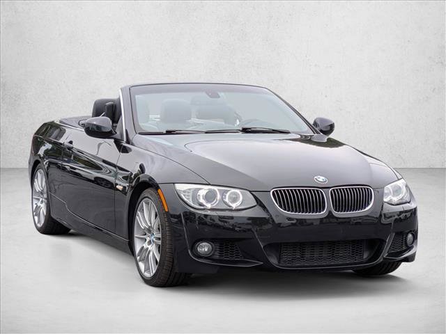 Used 2013 BMW 335i Convertible RWD image 3