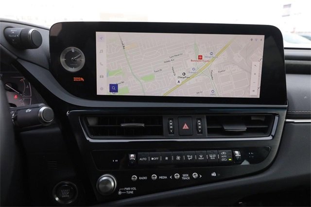 Used 2023 Lexus ES 350 w/ Premium Package image 16