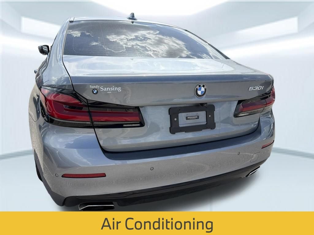 Used 2021 BMW 530i w/ Convenience Package RWD image 15
