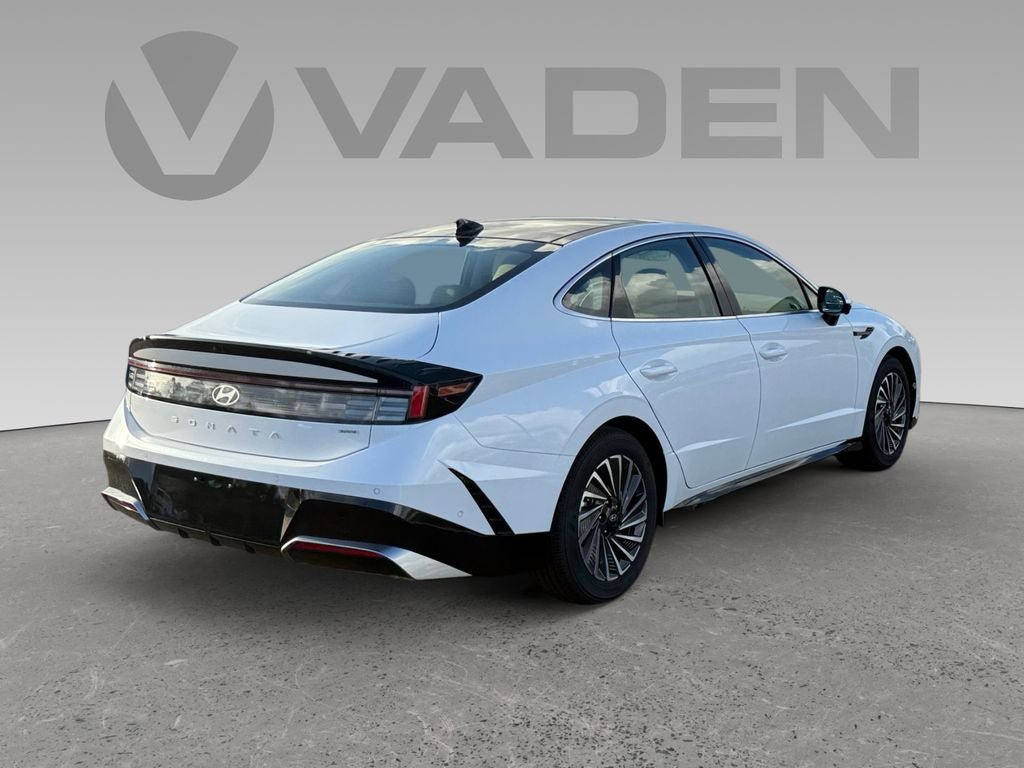 New 2026 Hyundai Sonata Limited FWD image 21