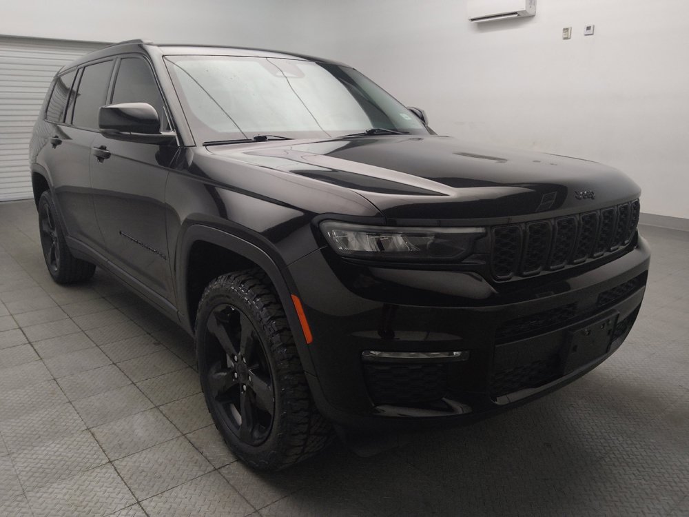 Used 2023 Jeep Grand Cherokee L Limited w/ Black Appearance Package AWD/4WD image 13