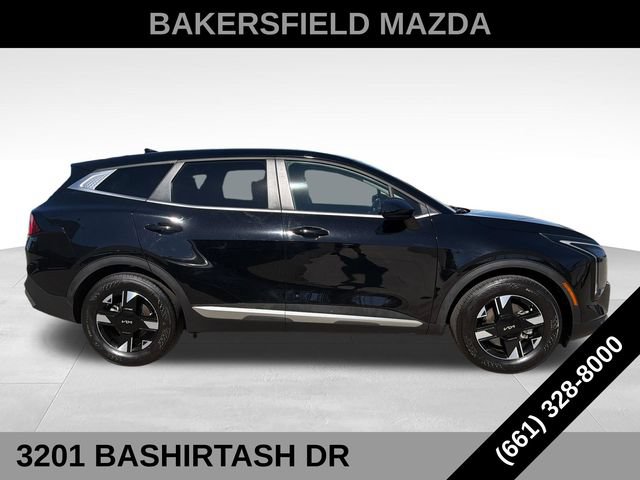 Used 2026 Kia Sportage LX FWD image 8