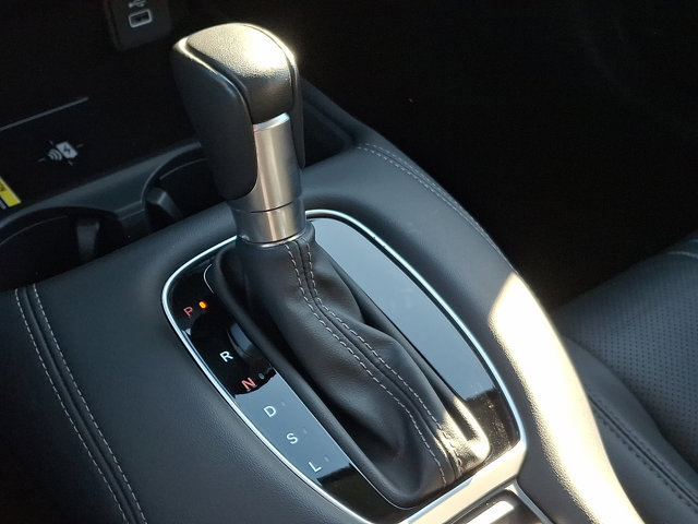 Used 2024 Honda HR-V EX-L image 15