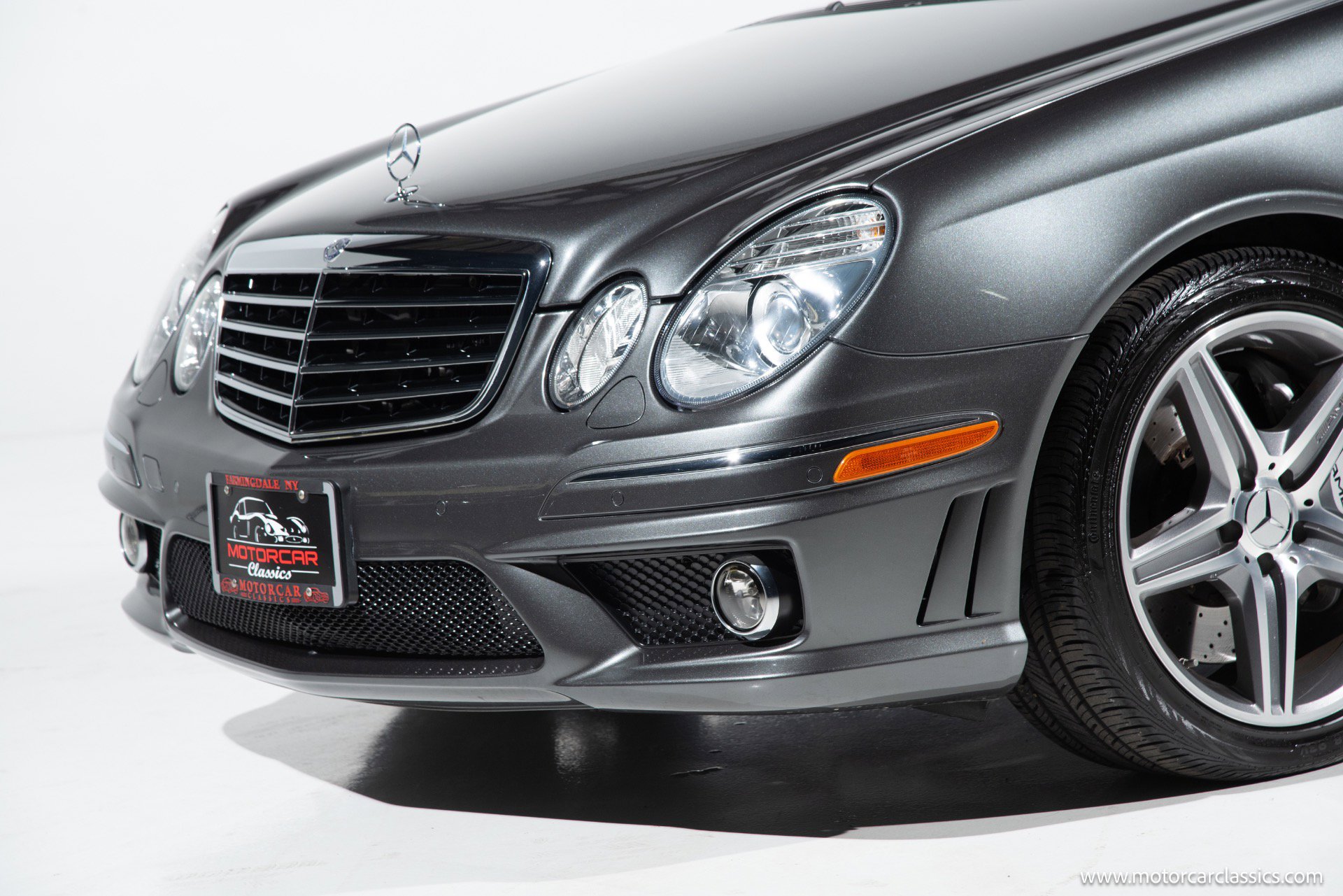 Used 2009 Mercedes-Benz E 63 AMG Sedan image 23