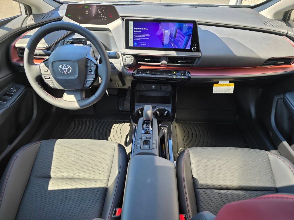 New 2027 Toyota Prius Plug-In Hybrid FWD image 13