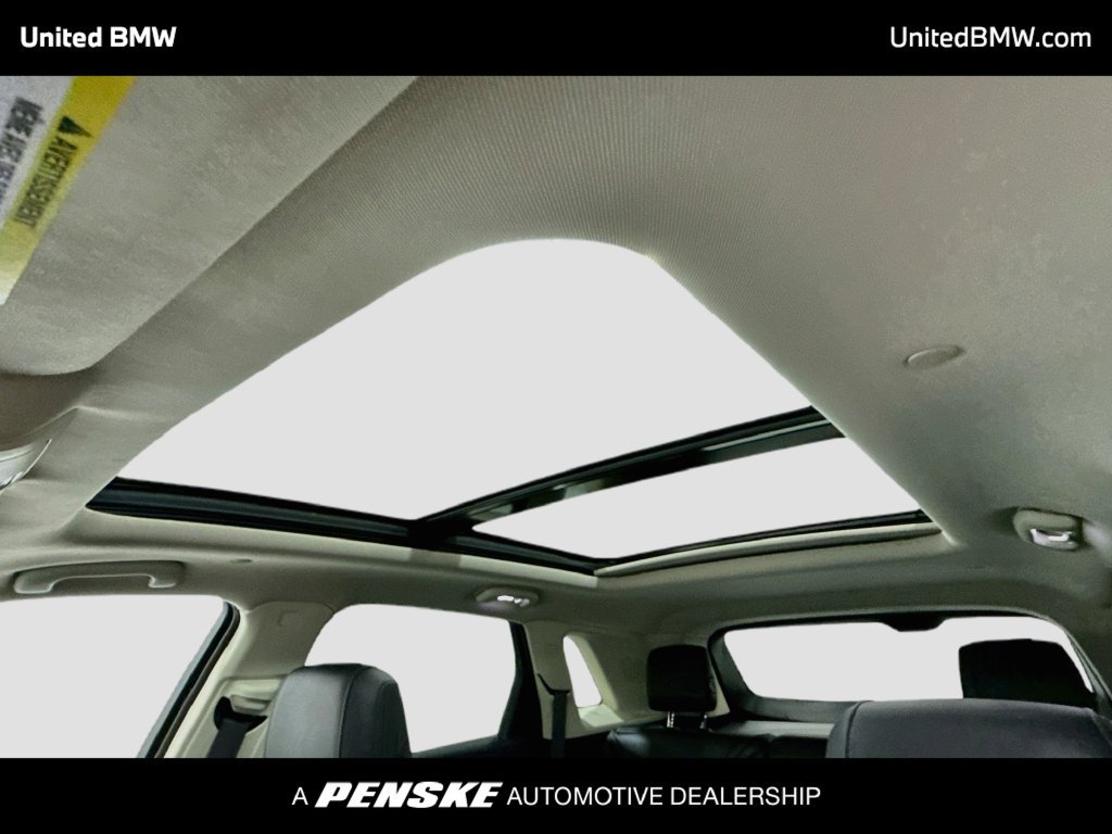 Used 2019 Cadillac XT5 Luxury w/ LPO, Black Ice Package FWD image 19