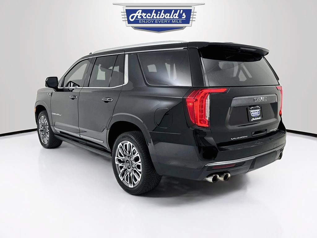 Used 2023 GMC Yukon Denali Ultimate w/ LPO, Floor Liner Package AWD/4WD image 6