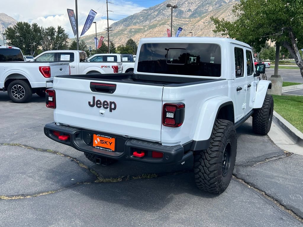 Used 2026 Jeep Gladiator Rubicon AWD/4WD image 8