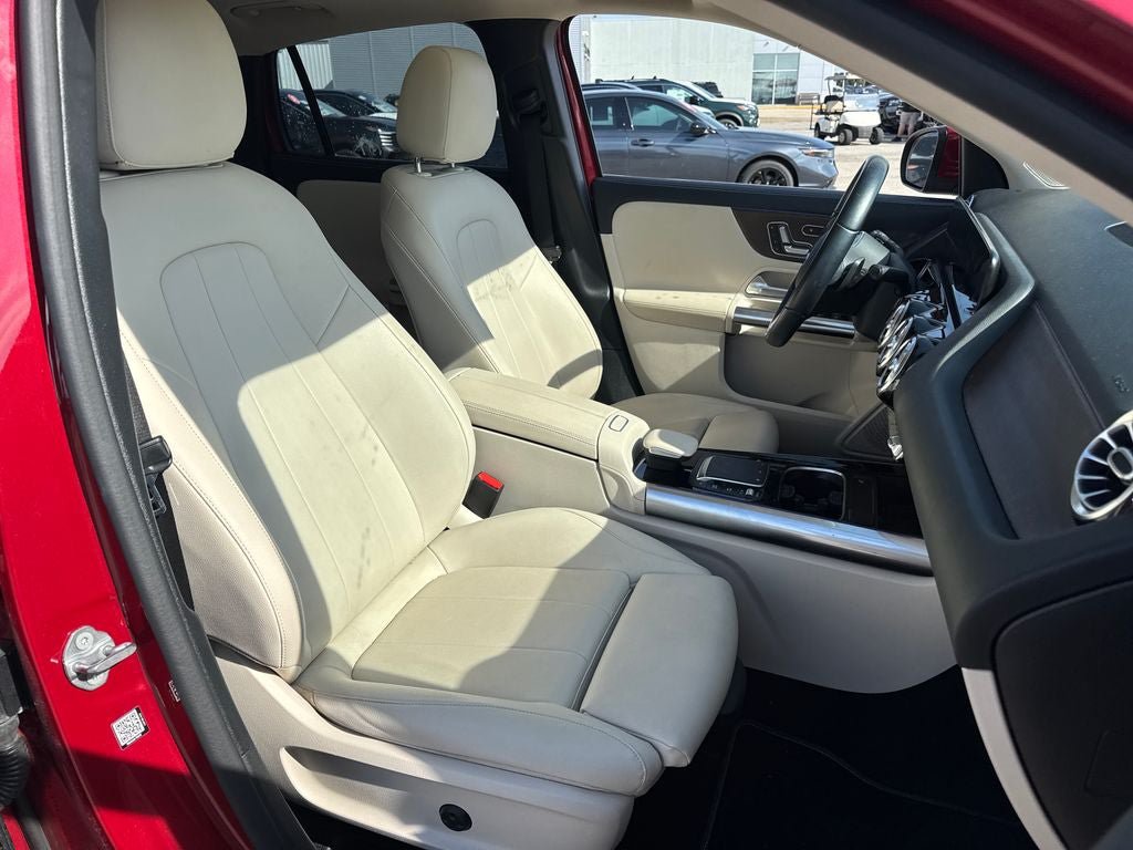 Used 2021 Mercedes-Benz GLA 250 4MATIC image 10