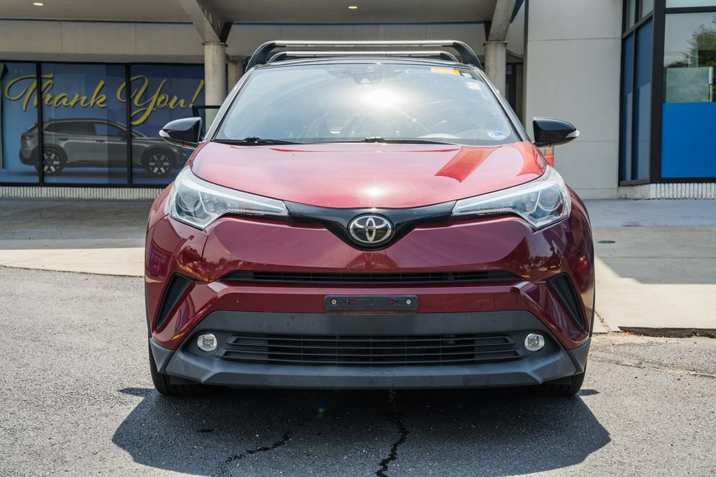 Used 2019 Toyota C-HR Limited FWD image 2
