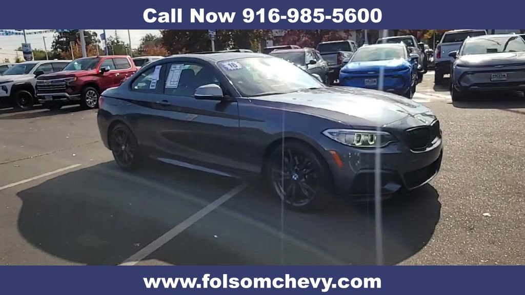Used 2016 BMW M235i Coupe image 2