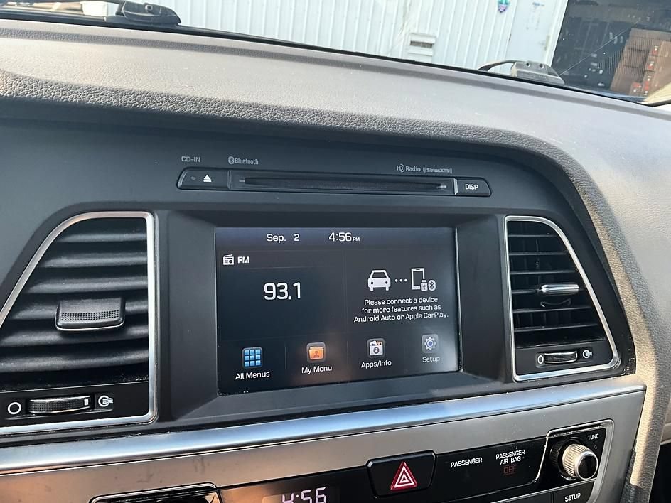 Used 2017 Hyundai Sonata SE FWD image 19