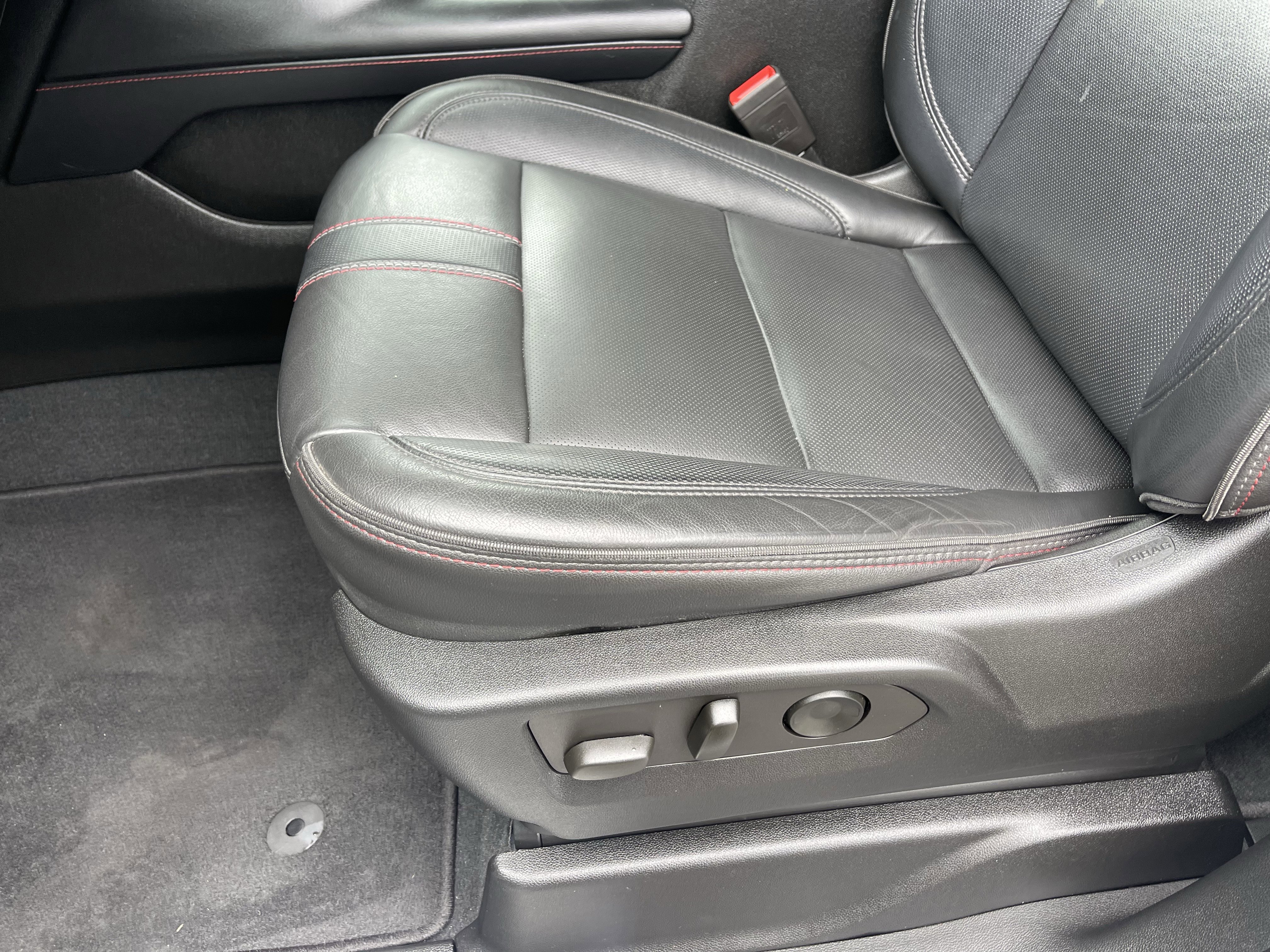 Used 2021 Chevrolet Tahoe RST image 14