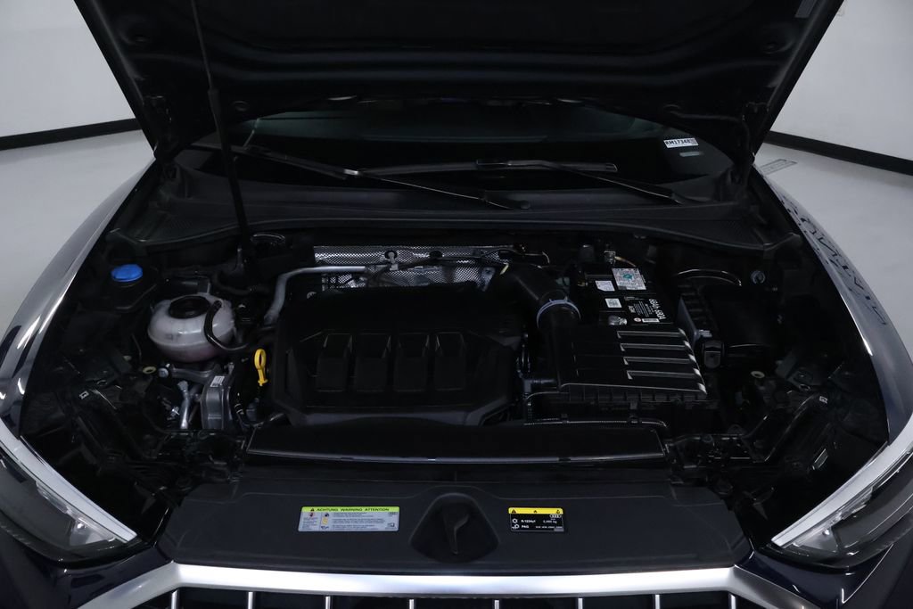 Used 2020 Audi Q3 2.0T Premium w/ Convenience Package image 34