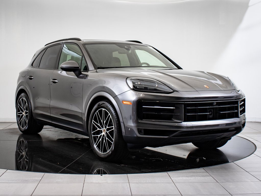 Used 2024 Porsche Cayenne image 10