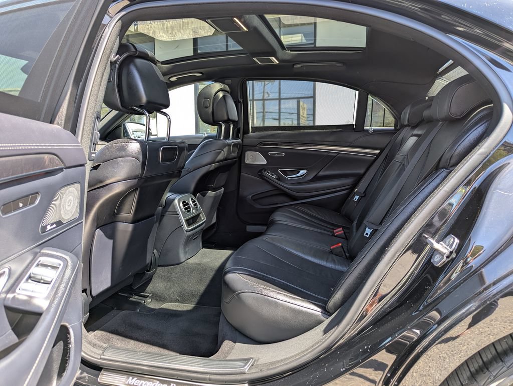 Used 2019 Mercedes-Benz S 450 4MATIC Sedan image 46