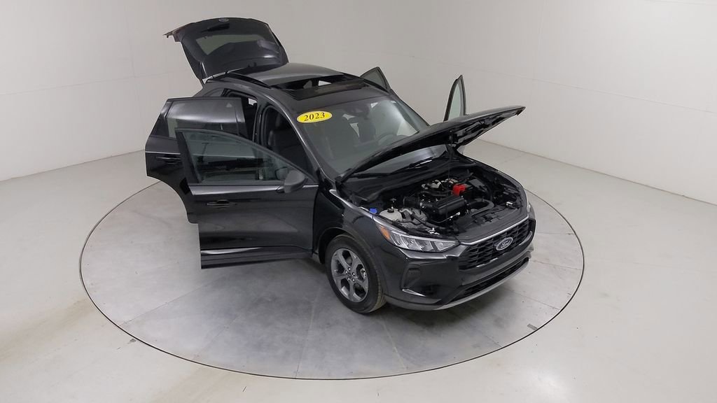 Certified 2023 Ford Escape ST-Line w/ Tech Pack #1 image 45