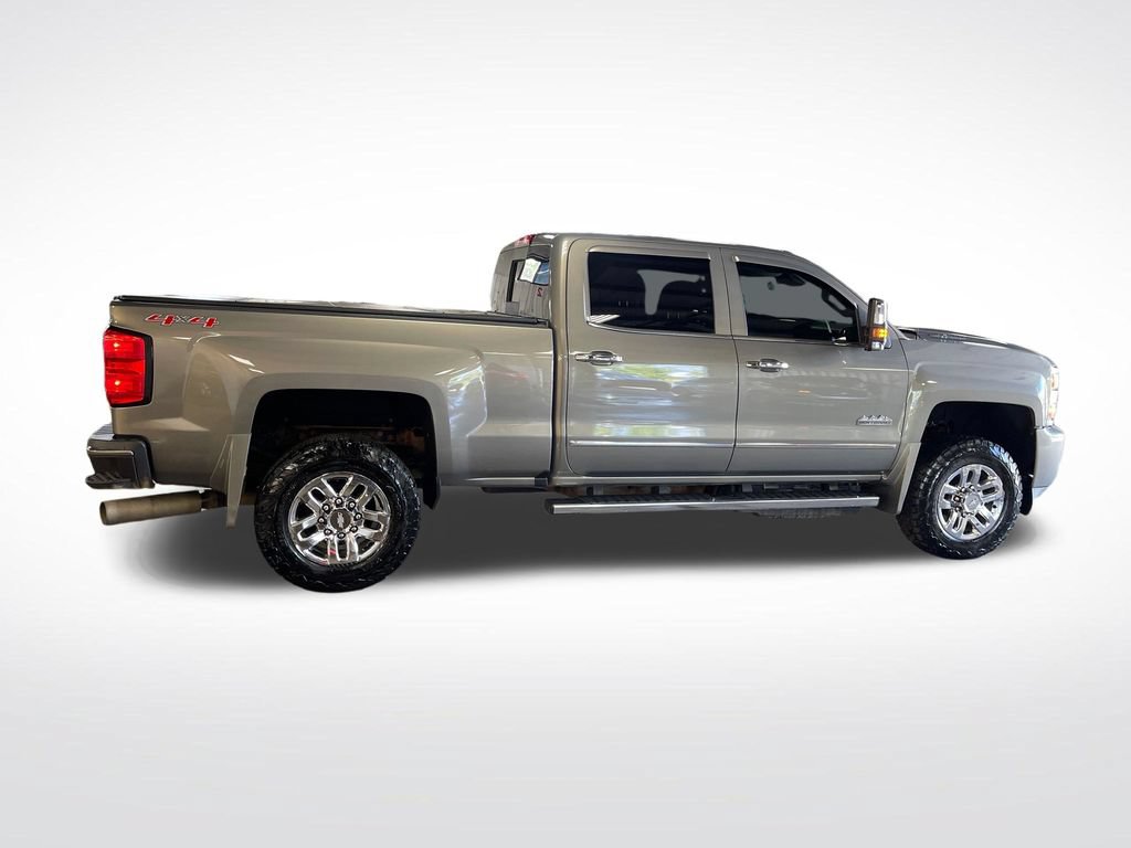 Used 2017 Chevrolet Silverado 3500 High Country w/ Duramax Plus Package AWD/4WD image 7