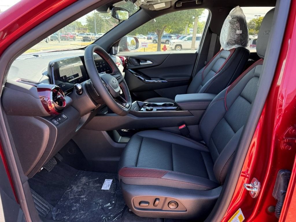New 2027 Chevrolet Equinox RS w/ Convenience Package III FWD image 10