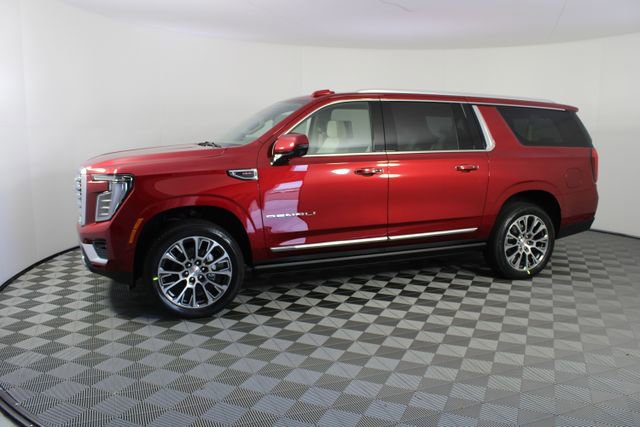 New 2026 GMC Yukon XL Denali image 2