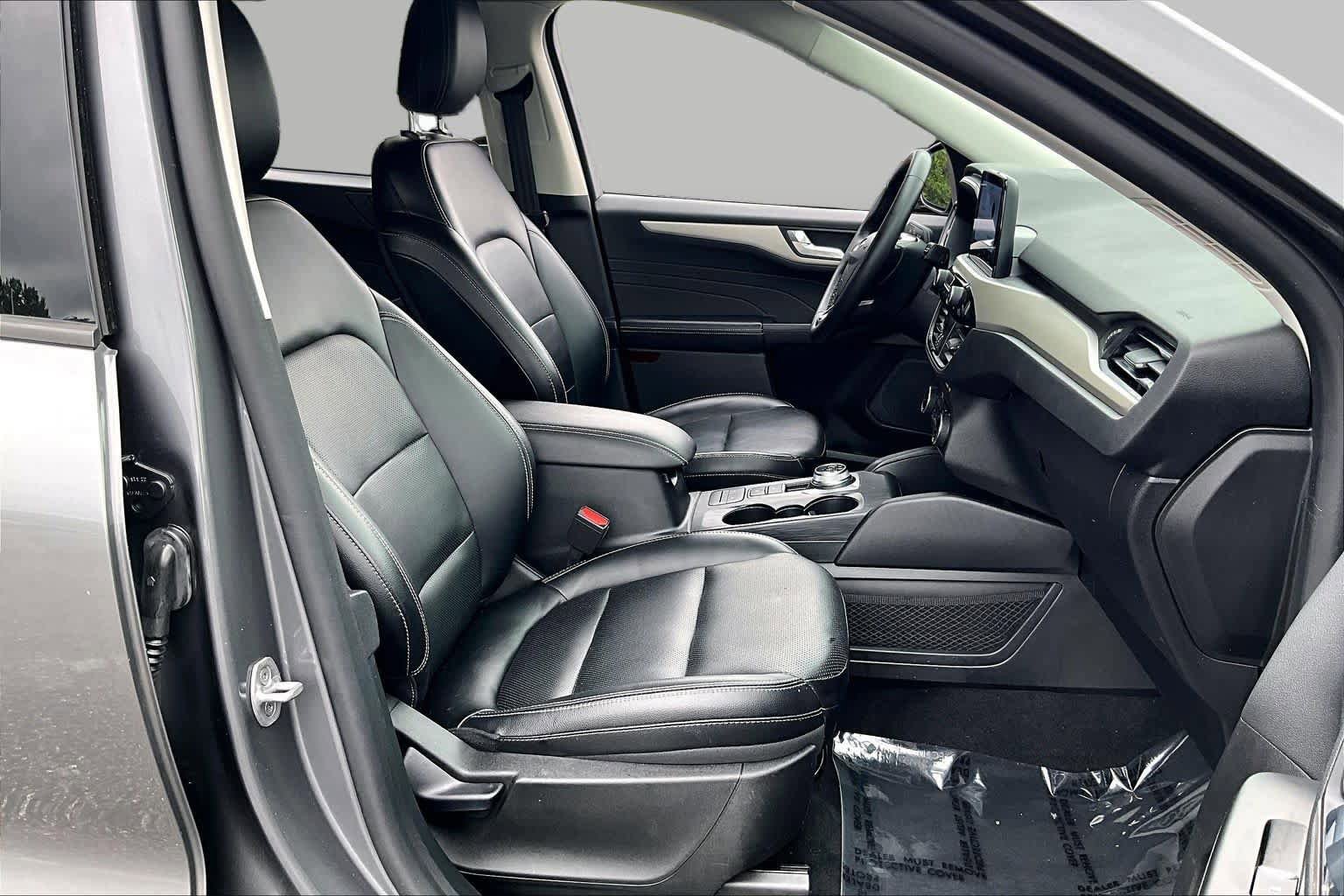 Used 2022 Ford Escape SEL FWD image 9