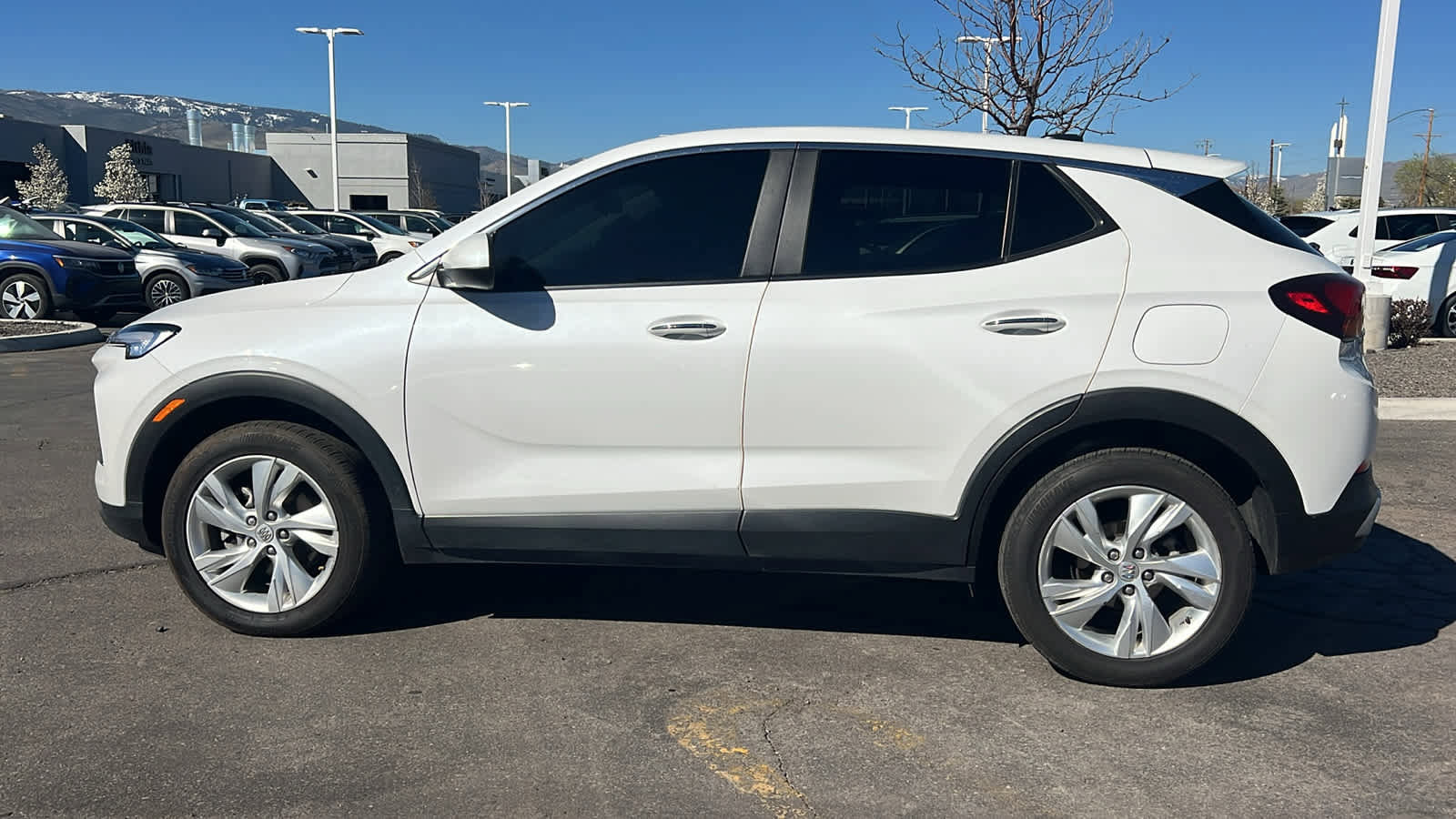 Used 2024 Buick Encore GX Preferred w/ Comfort Package image 8