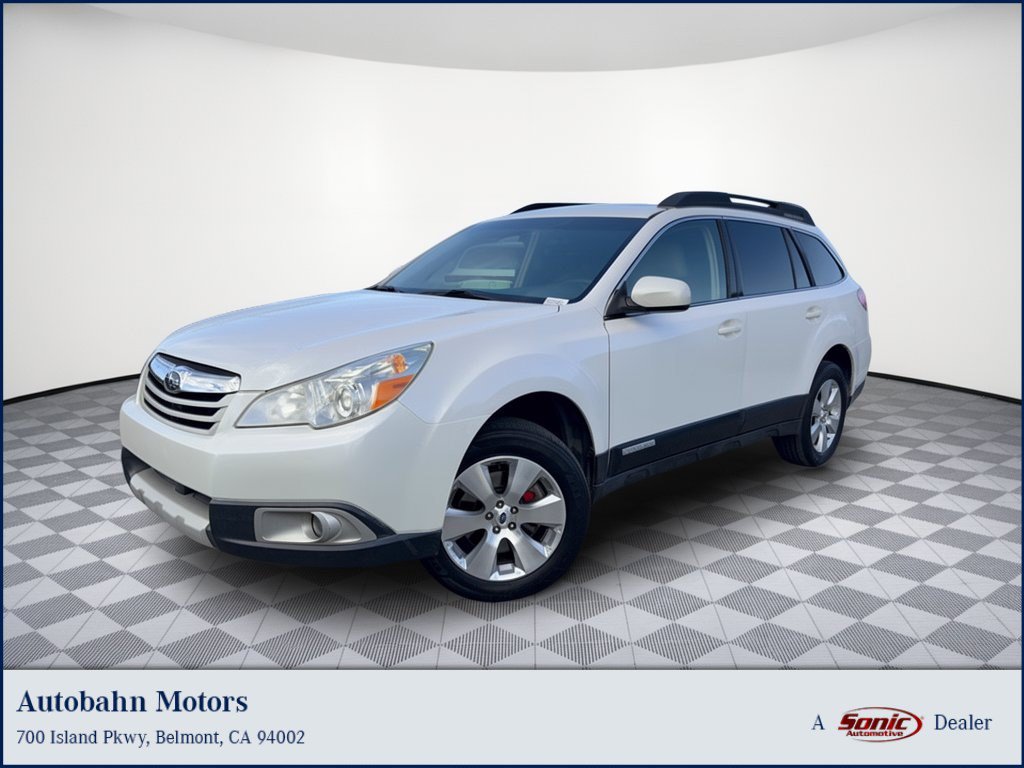 Used 2012 Subaru Outback 3.6R Limited w/ Moonroof Pkg AWD/4WD image 1