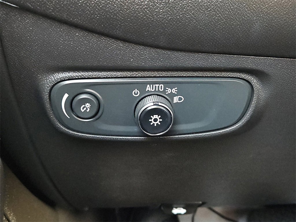 Certified 2024 Chevrolet Equinox RS image 17