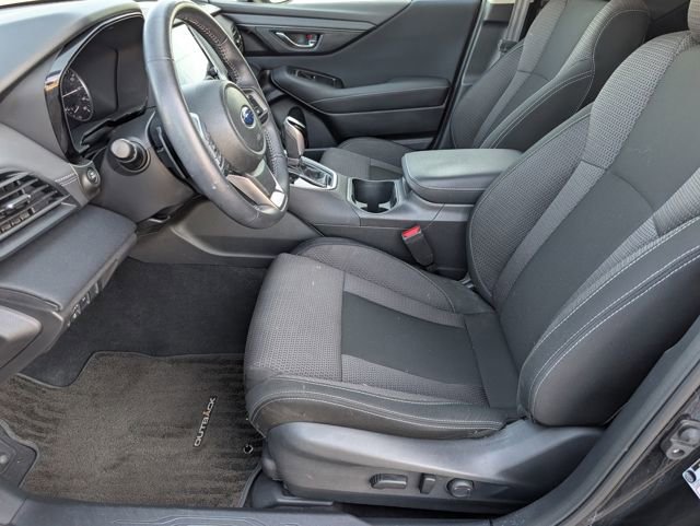 Used 2023 Subaru Outback Premium image 19