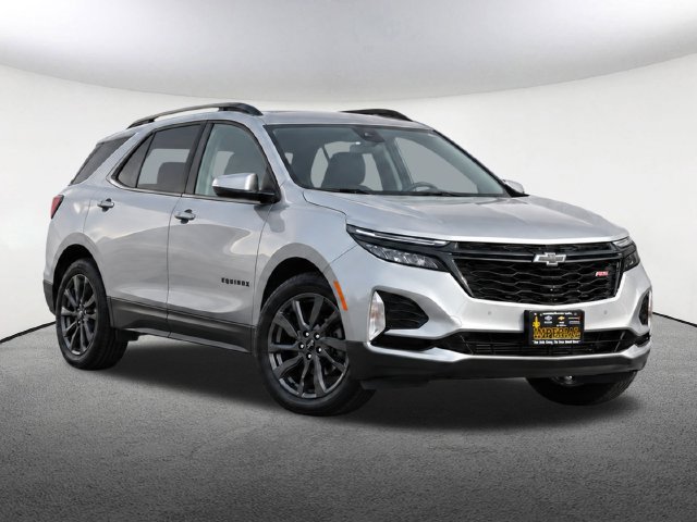 Used 2024 Chevrolet Equinox RS w/ RS Leather Package AWD/4WD image 2