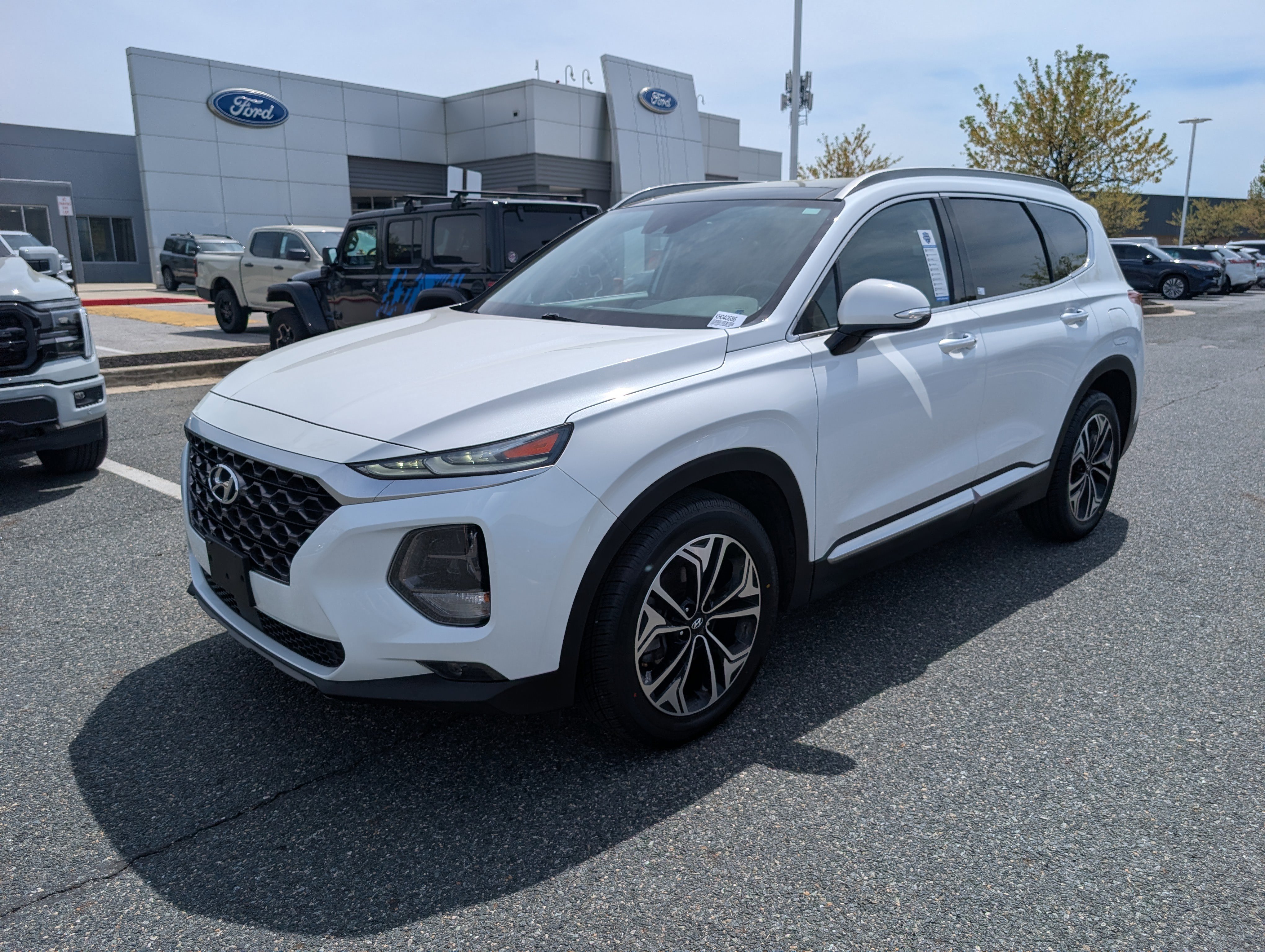 Used 2019 Hyundai Santa Fe Limited FWD image 7