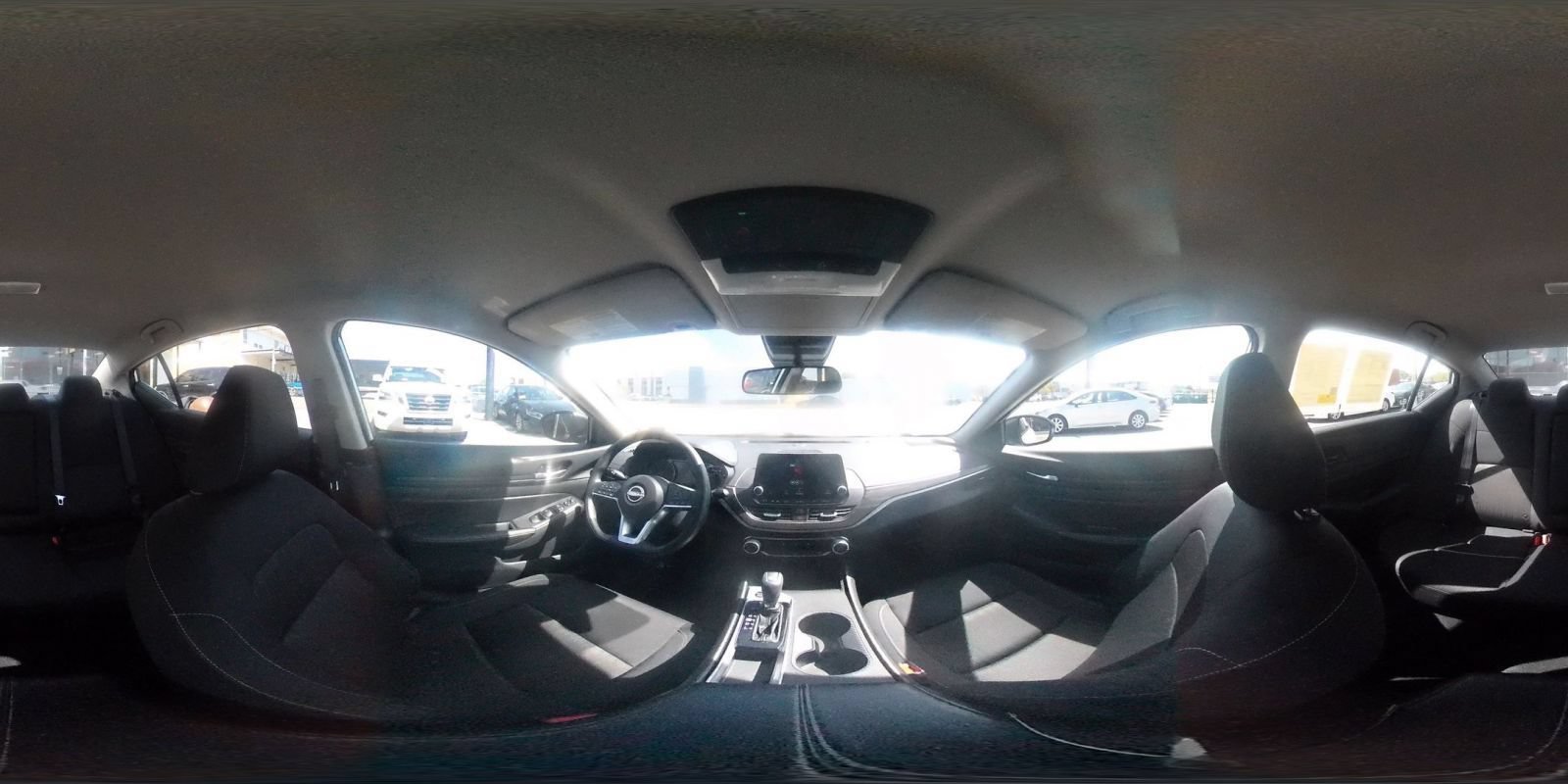Used 2025 Nissan Altima 2.5 SV FWD image 43