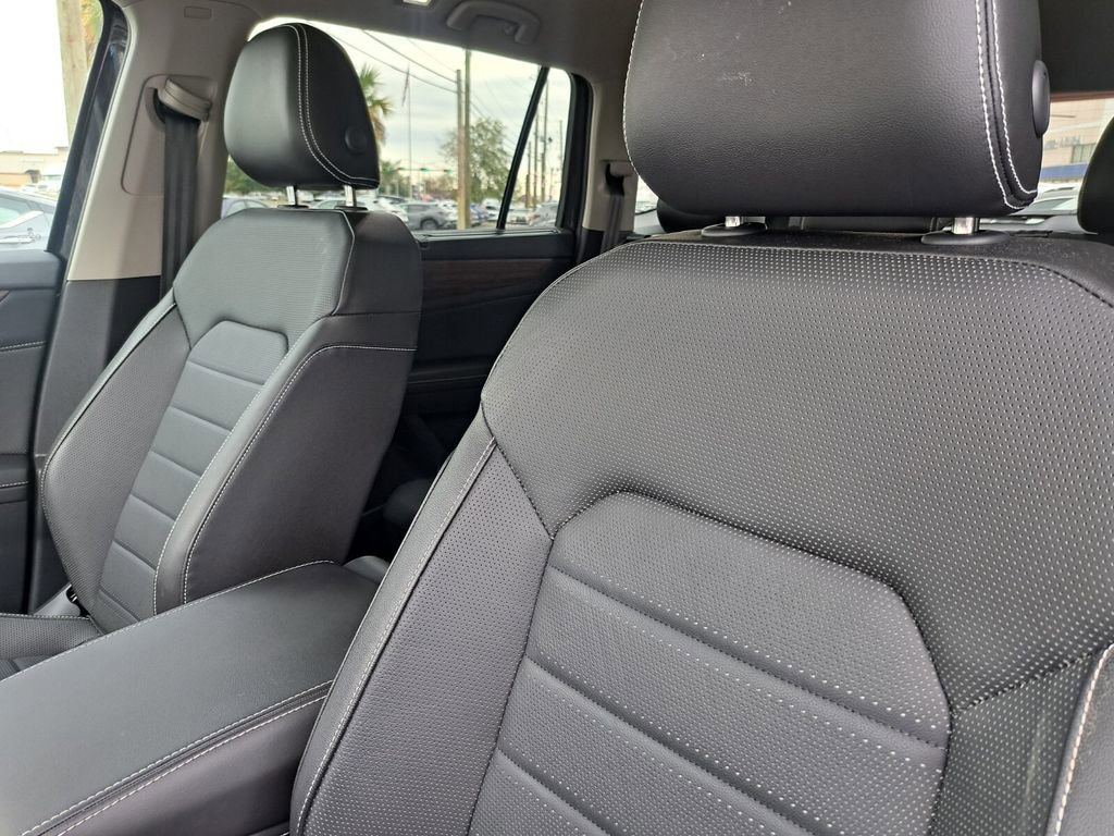 Used 2025 Volkswagen Atlas SEL image 20