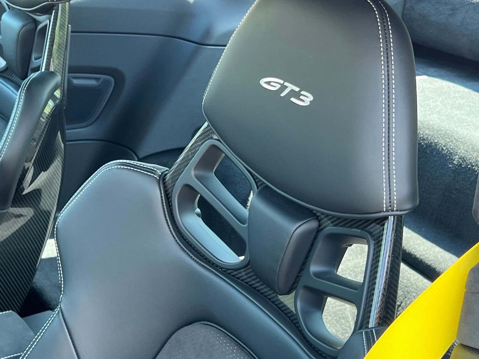 Certified 2024 Porsche 911 GT3 RWD image 39