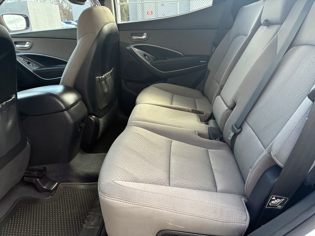 Used 2018 Hyundai Santa Fe Sport w/ 2.4L Value Package 02 image 5