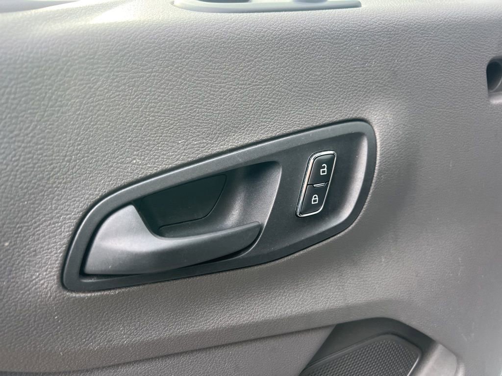 Used 2024 Ford Transit 350 XLT image 19