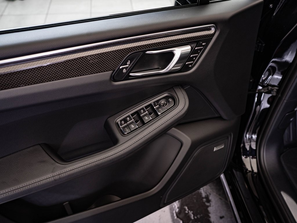 New 2026 Porsche Macan S image 28