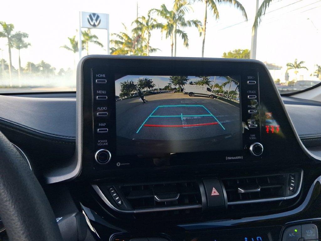 Used 2021 Toyota C-HR LE FWD image 23