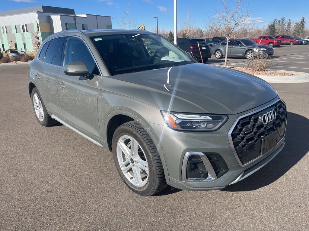 Used 2023 Audi Q5 e Premium Plus w/ Premium Plus Package image 3