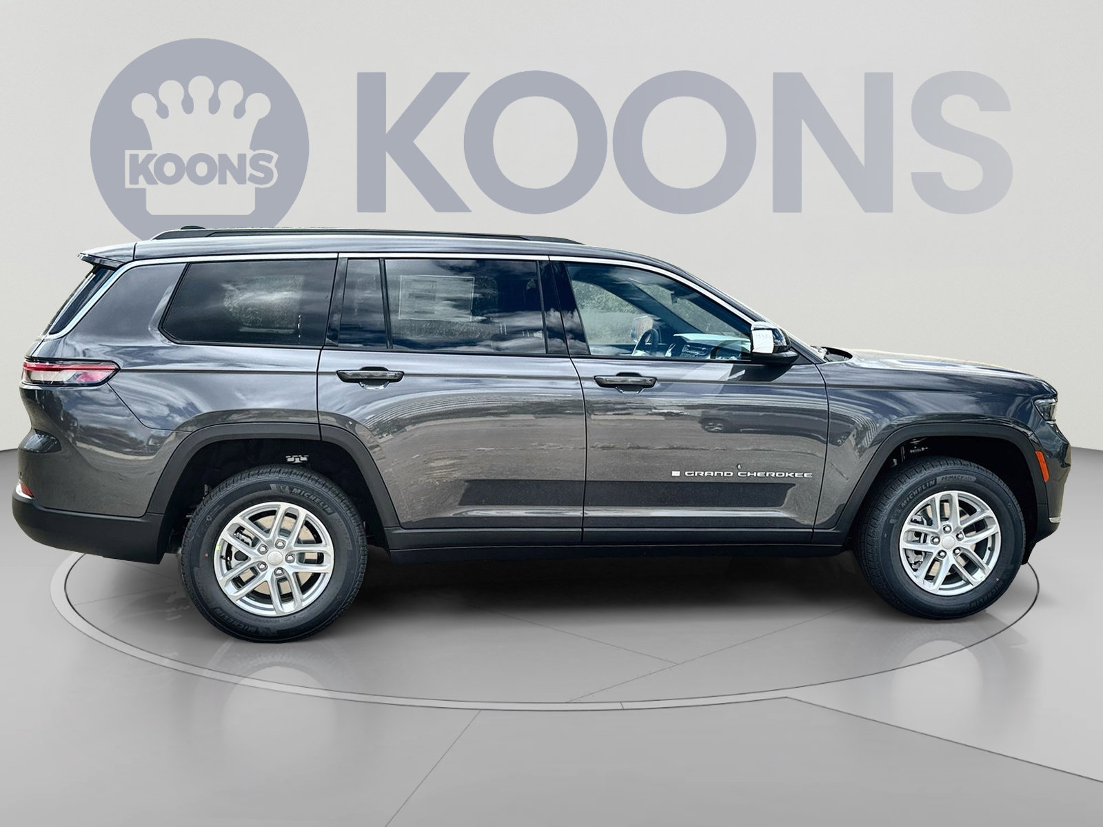 New 2025 Jeep Grand Cherokee L Laredo w/ Luxury Tech Group I AWD/4WD image 8