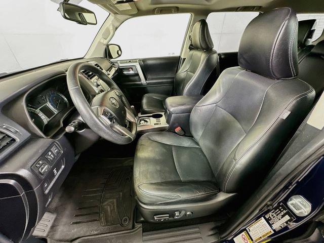 Used 2017 Toyota 4Runner Limited AWD/4WD image 26