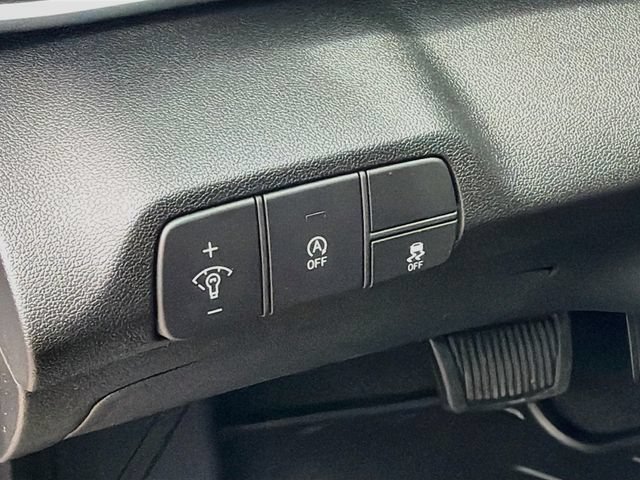 New 2026 Hyundai Elantra SE FWD image 10
