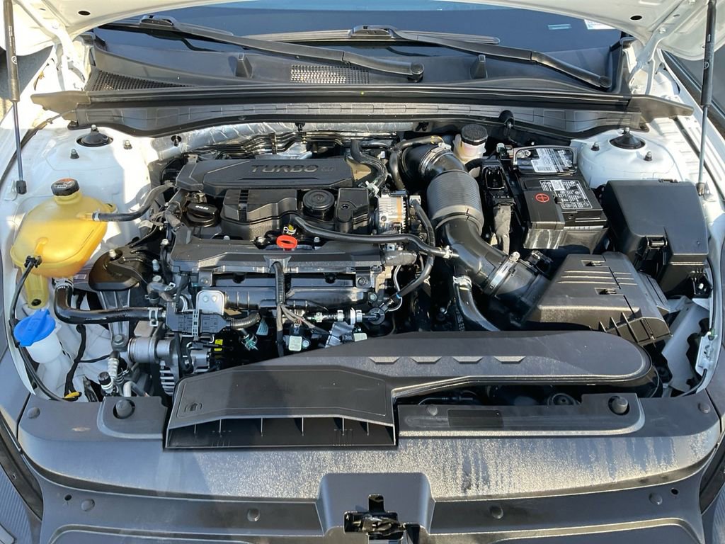 Used 2024 Kia K5 GT-Line image 32