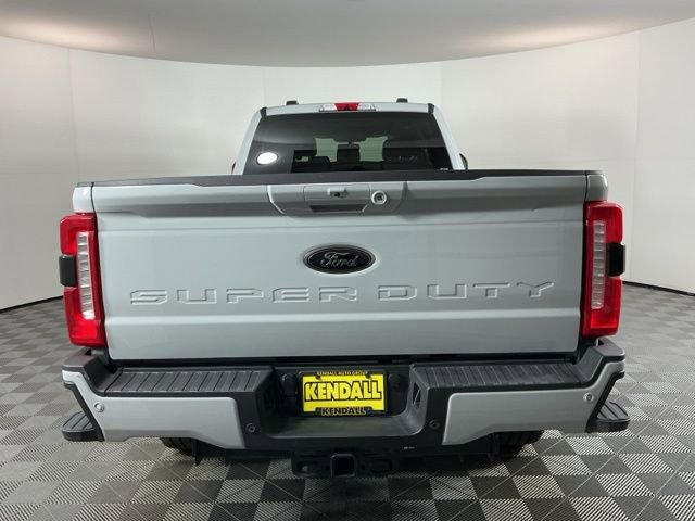 Certified 2025 Ford F350 Lariat w/ Black Appearance Package image 5