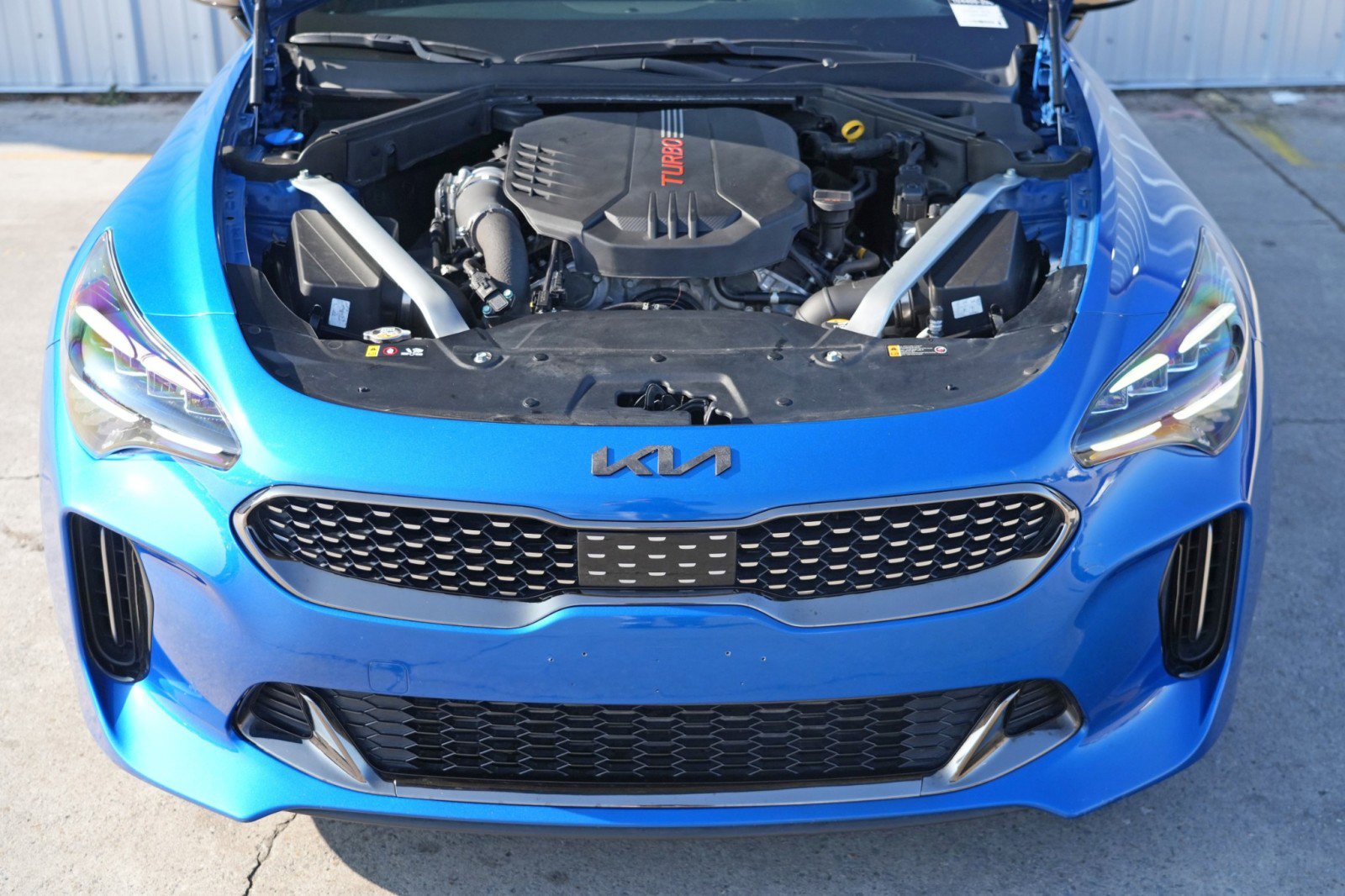 Used 2022 Kia Stinger GT1 image 7