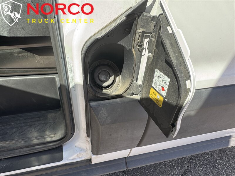 Used 2024 Ford Transit 350 XLT RWD image 17