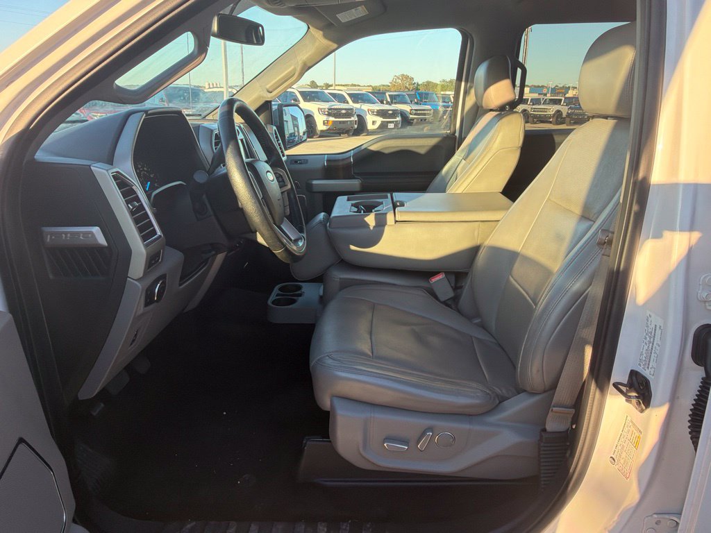 Used 2016 Ford F150 Lariat AWD/4WD image 12