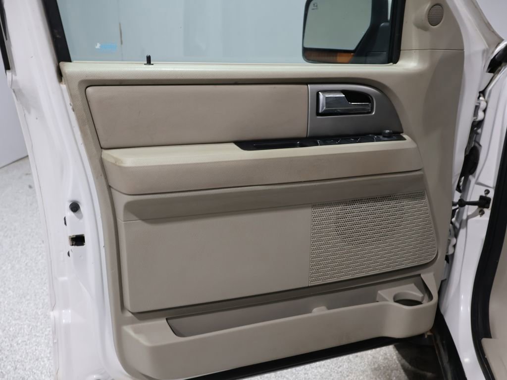 Used 2011 Ford Expedition EL Limited w/ 301A Rapid Spec Order Code image 19