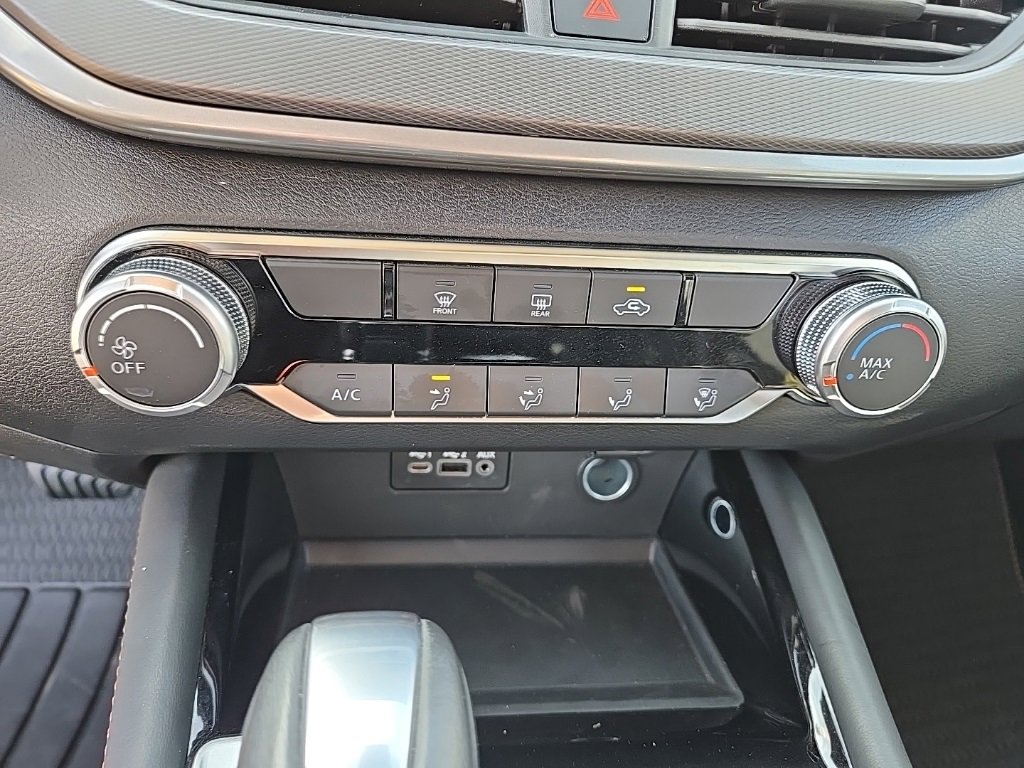 Used 2024 Nissan Altima 2.5 SR image 28