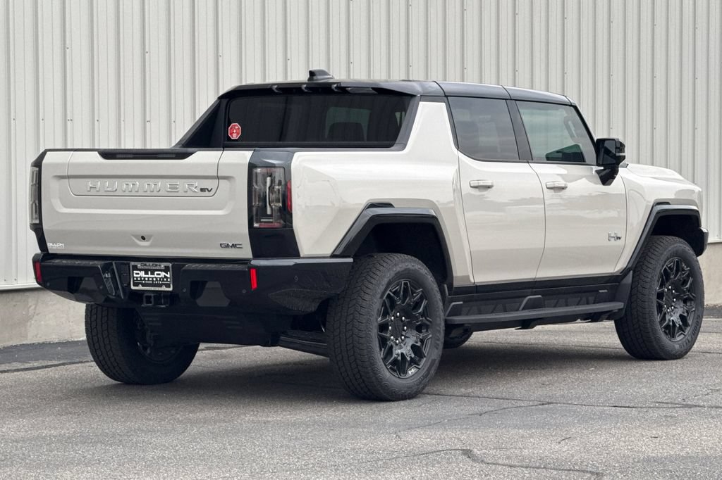 New 2026 GMC Hummer EV 4x4 Crew Cab image 4